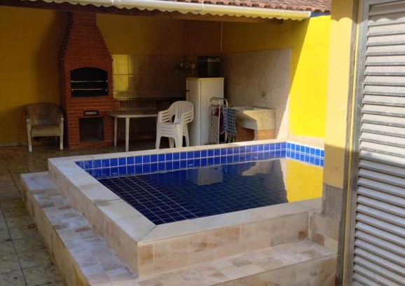 Maracana House | Casa com Piscina a 100 metros da Praia