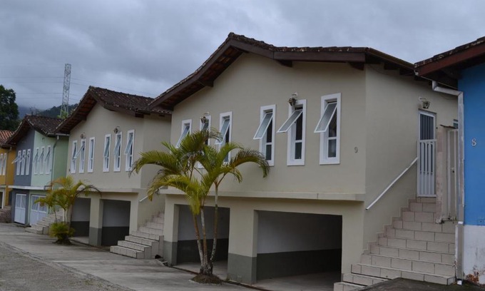 Maranduba House | Casa Condominio 250M Praia Maranduba Wifi Churrasqueira