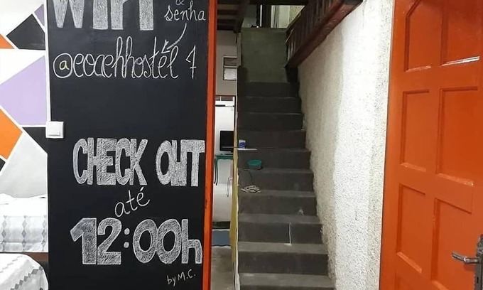 Santo Amaro Hostel | Coachhostel7