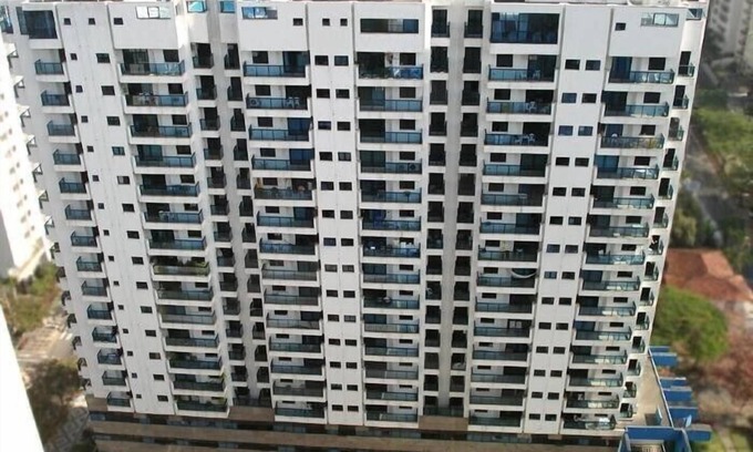 Pitangueiras Apartment | Flat in Guaruja 70 meters from the beach
