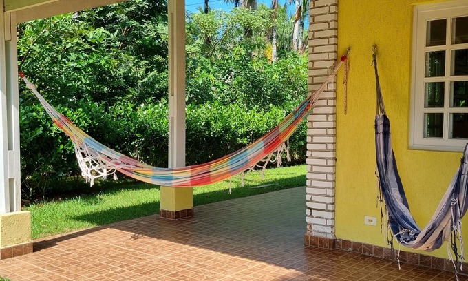 Vista Linda House | House with Incredible Pool Very Close to the Beach