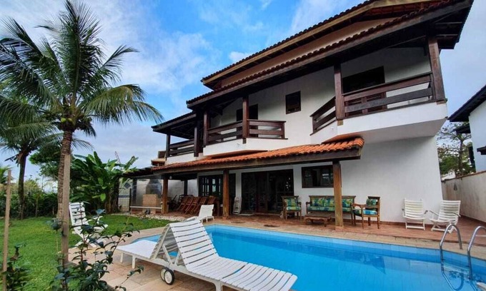 Guarutuba House | Linda Casa Condominio Costa do Sol -5 Suites, Pool and Exclusive Access to the Beach