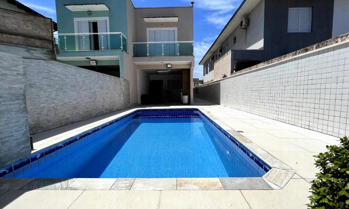 Balneario Mogiano House | Linda casa Litoral Norte