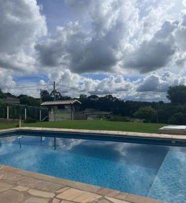 Pinhalzinho House | Linda chácara próximo a Socorro