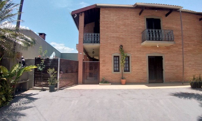 Caraguatatuba House | Ref. 01 - Townhouse in gated community with swimming pool 150 m from the beach