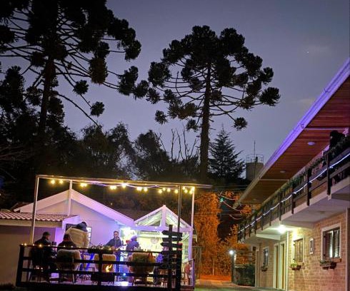 Vila Britania Hotel | Vila Velasco