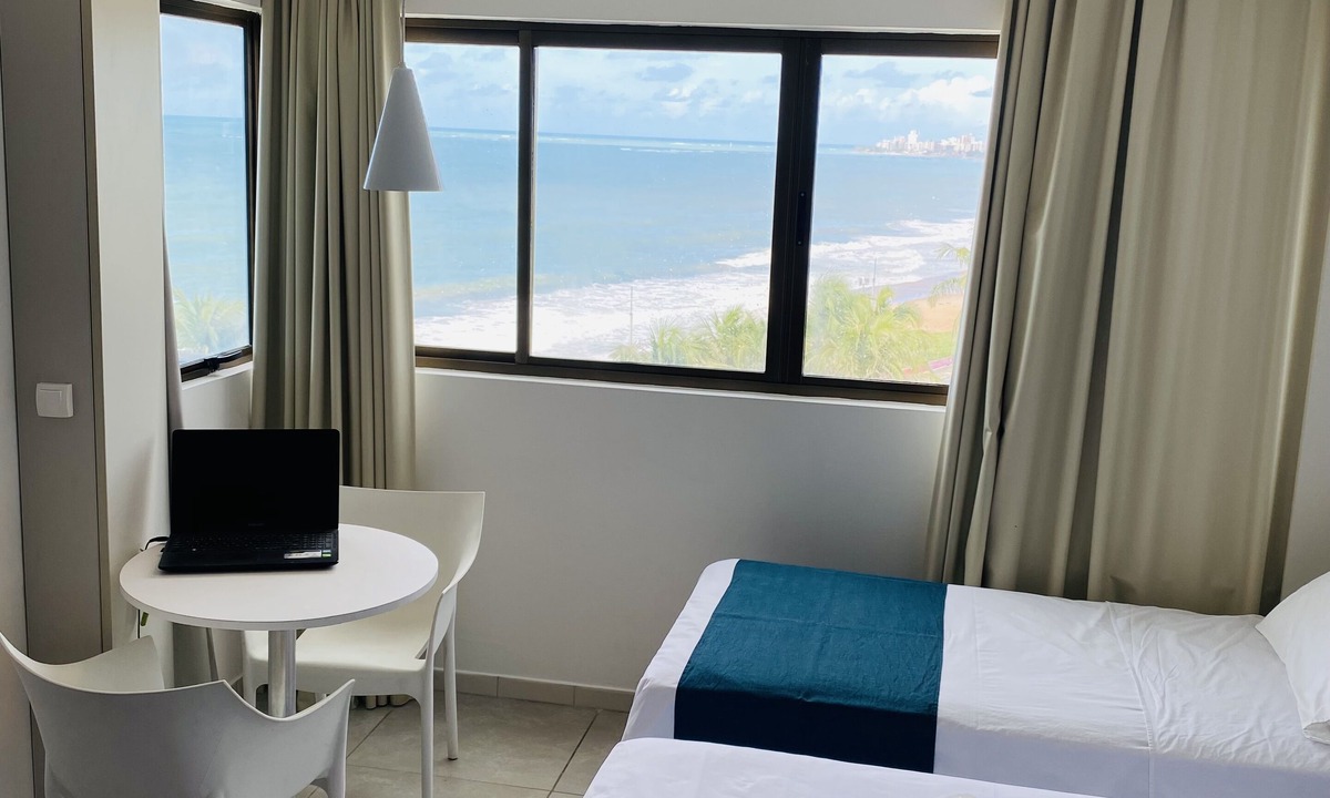 Cruz das Almas Hotel | Ritz Suítes Flat de Temporada beira mar