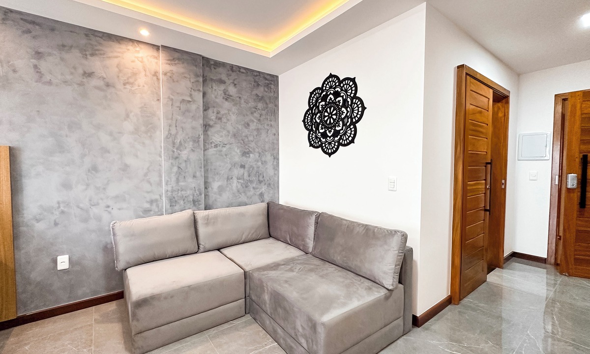 Caicara Hotel | Aloha Palace