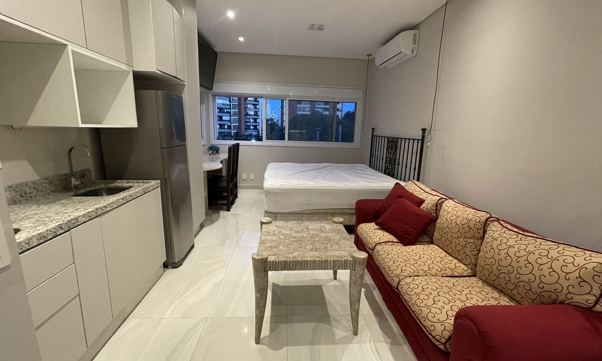 Lapa House | Studio in Lapa with pool and hydromassage