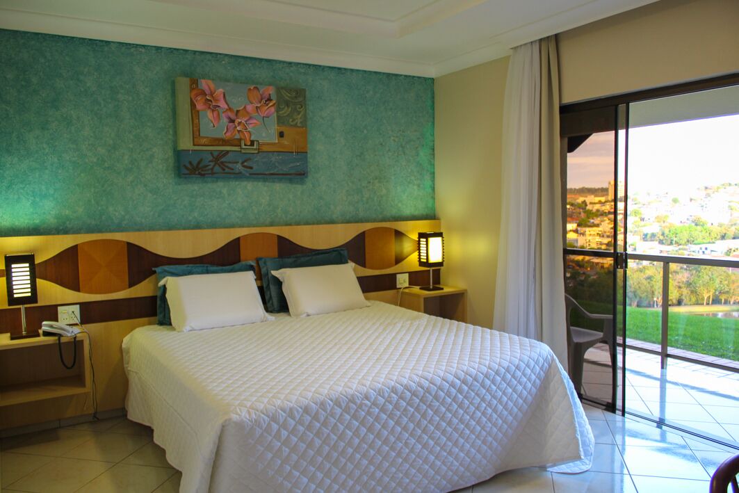 Dois Vizinhos Hotel | Hotel Lago Dourado