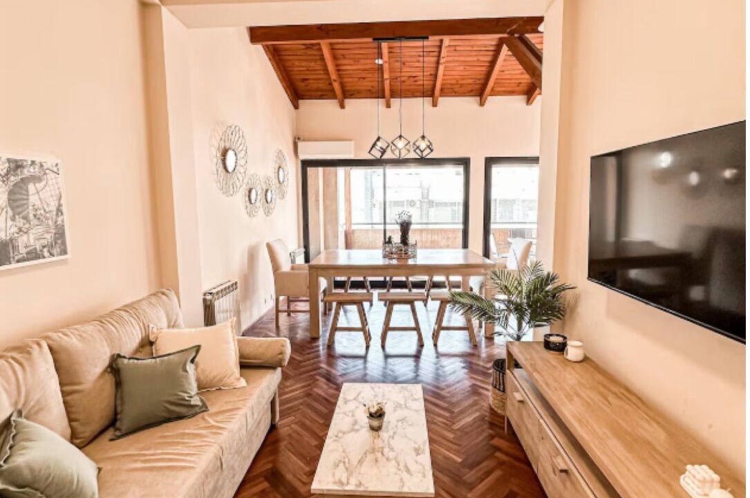 Salta Apartment | Lujoso amplio dpto para 8 en Salta con cochera