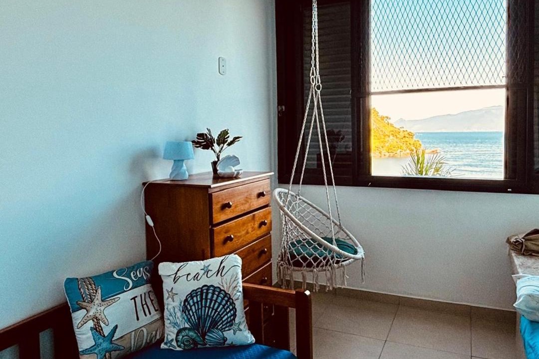 Prainha Apartment | Pé na areia - Vista mar em todos os cômodos - Pet friendly- 2 quartos
