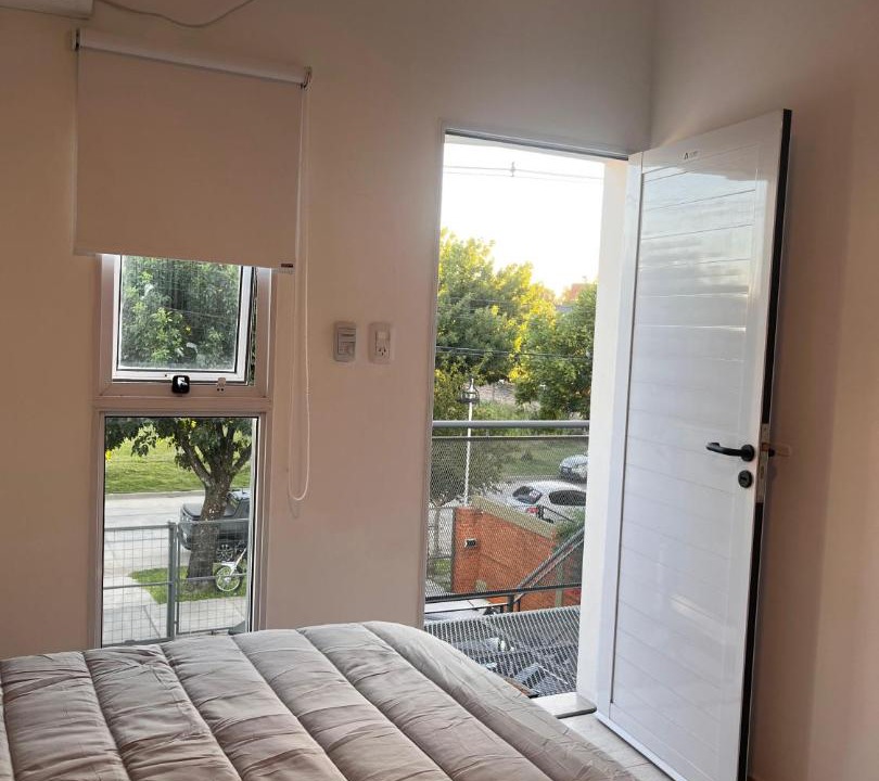 Avellaneda Hotel | Costumbres Argentinas Triples En suite