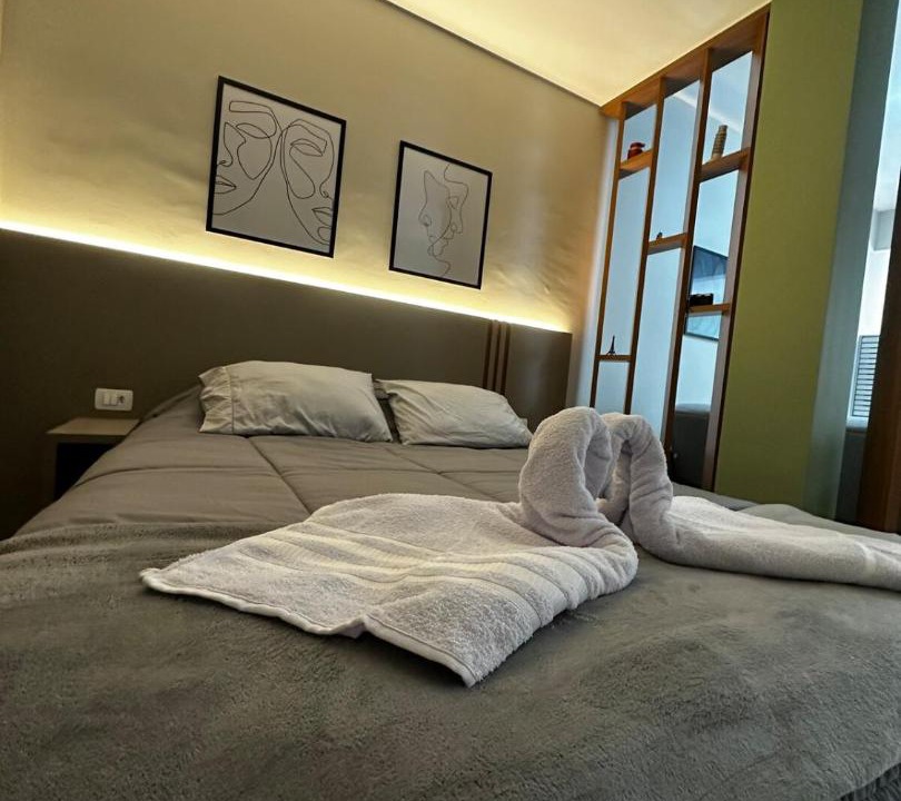 Regiao Urbana Homogenea X Apartment | Studio com Garagem, Térreo com Acesso privativo e WIFI, a 5 Minutos do Centro