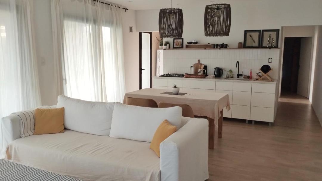 Suipacha House | Casita REFUGIO
