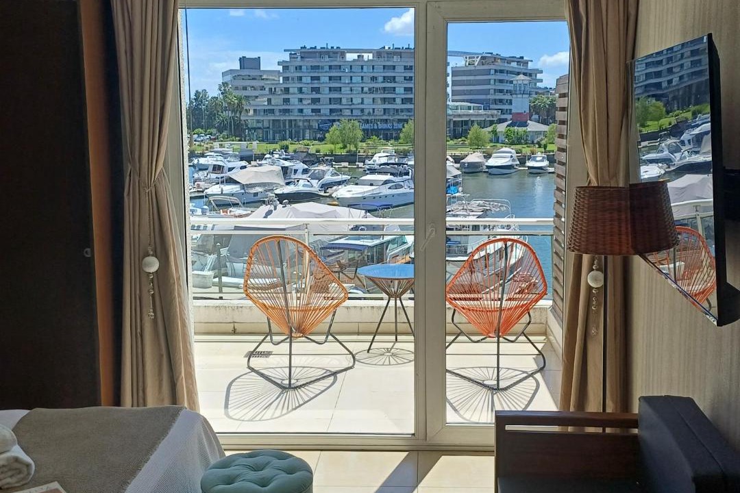 Nordelta Apartment | Apart , Departamento condominio en Bahia grande Nordelta con balcon y vista a la bahia , piscina exterior opcional arancelada