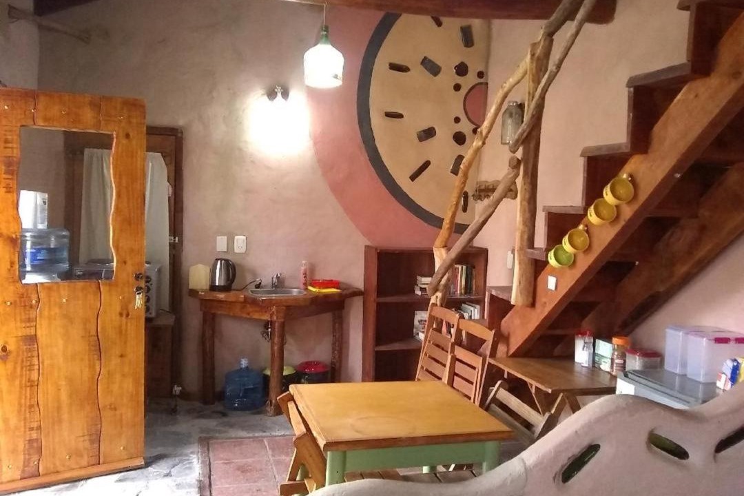 Tandil Hostel | Alojamiento Ecológico Kurache