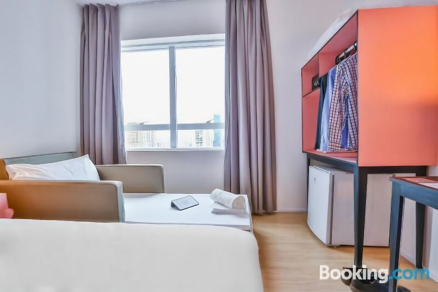 Photo of Bedroom in Marista