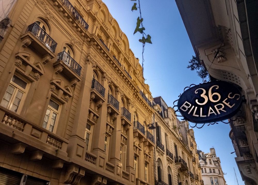 Photo of Buildings in Congreso