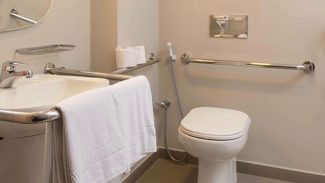 Photo of Bathroom in Patriolino Ribeiro