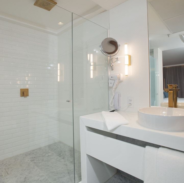 Photo of Bathroom in Pina