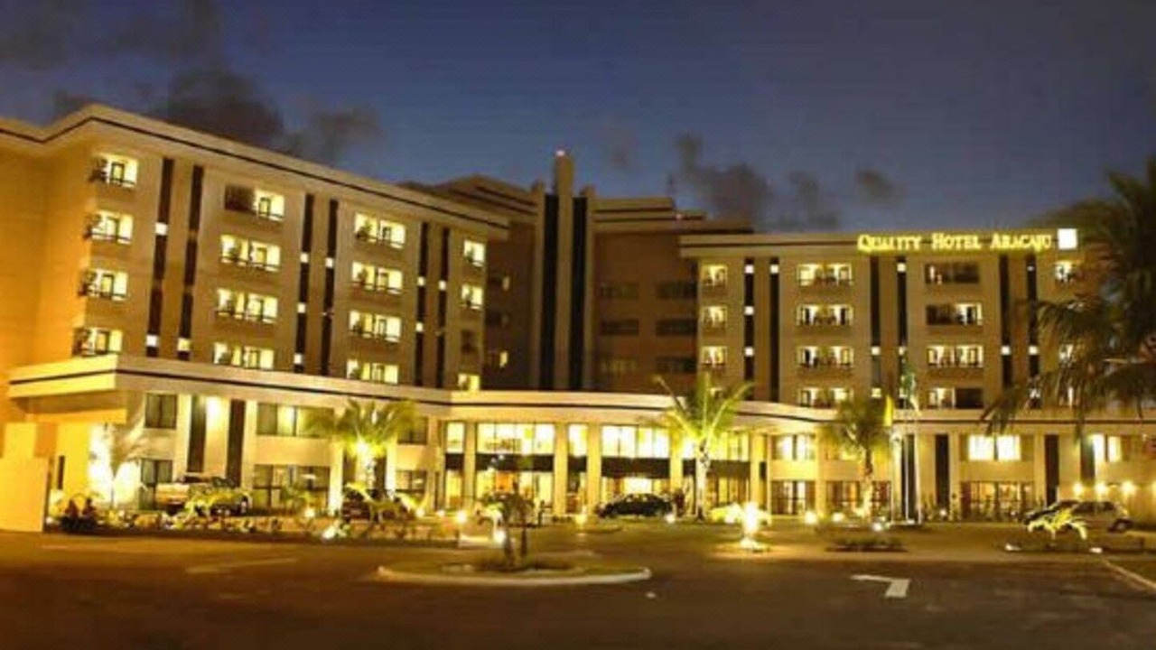Photo of Buildings in Coroa do Meio