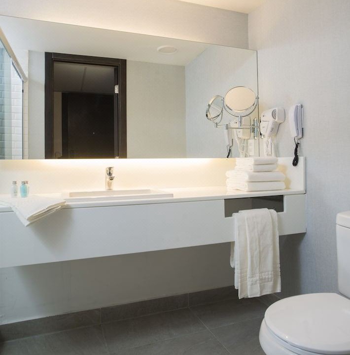 Photo of Bathroom in Pina
