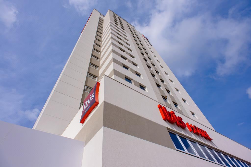 Photo of Buildings in Patriolino Ribeiro