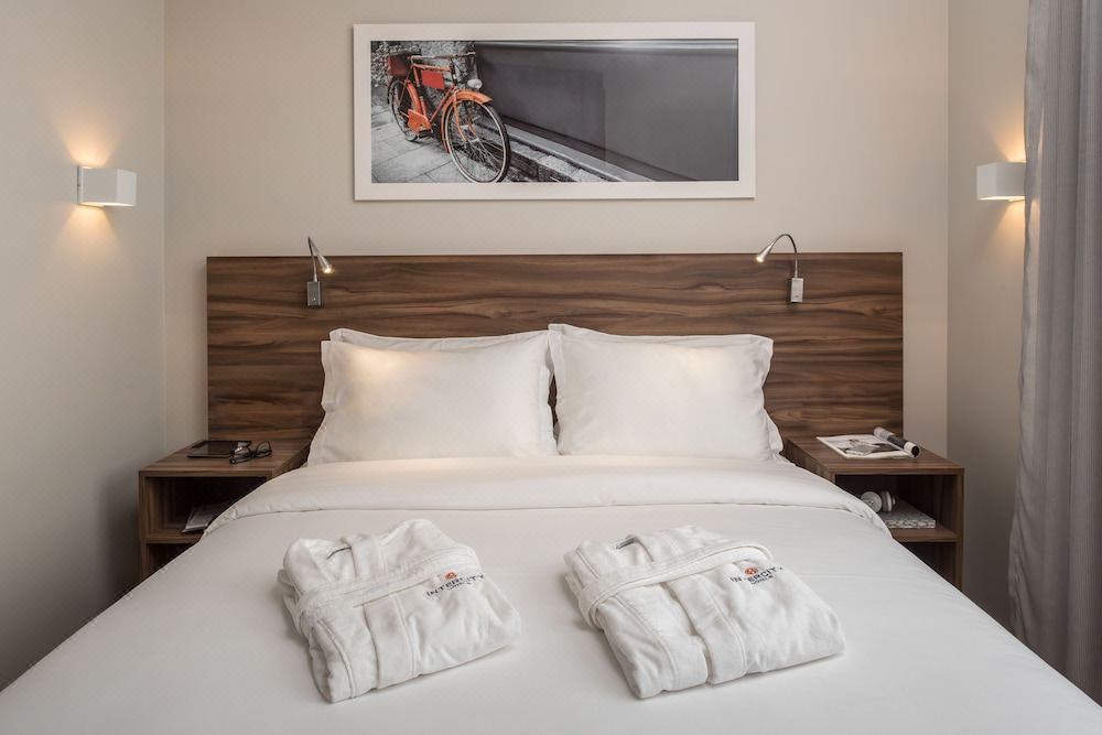 Photo of Bedroom in Pindamonhangaba