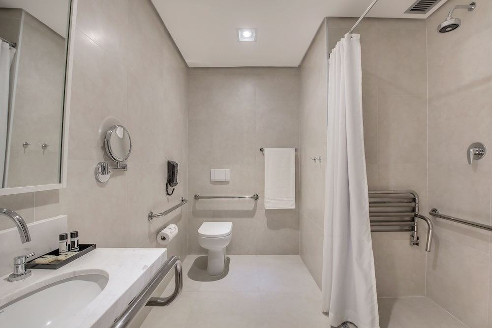 Photo of Bathroom in Pindamonhangaba
