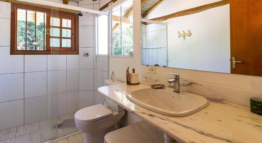 Photo of Bathroom in Campos do Jordao