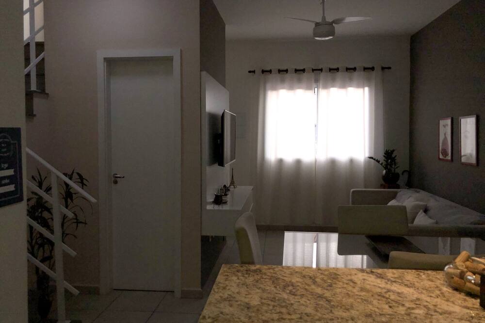 Photo of Livingroom in Taubate