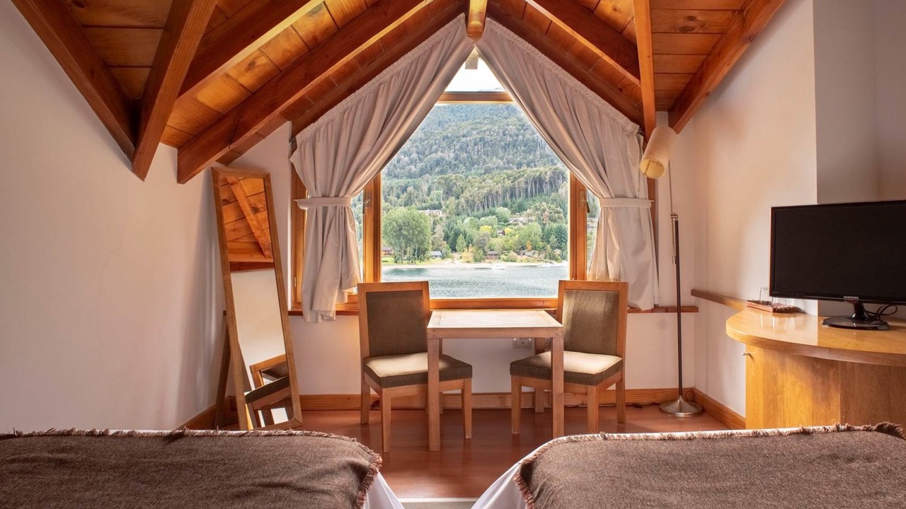 Photo of Bedroom in Villa La Angostura