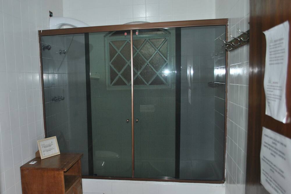 Photo of Bathroom in Vila Iara