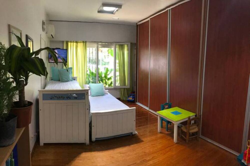 Photo of Bedroom in Martinez