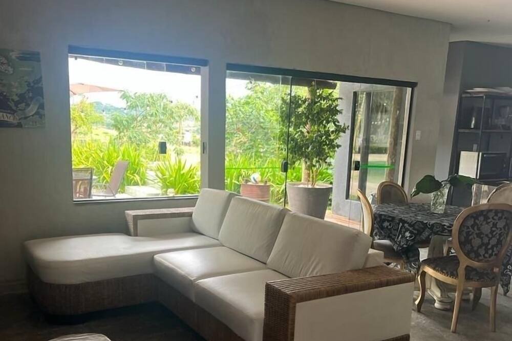 Photo of Livingroom in Itatiba