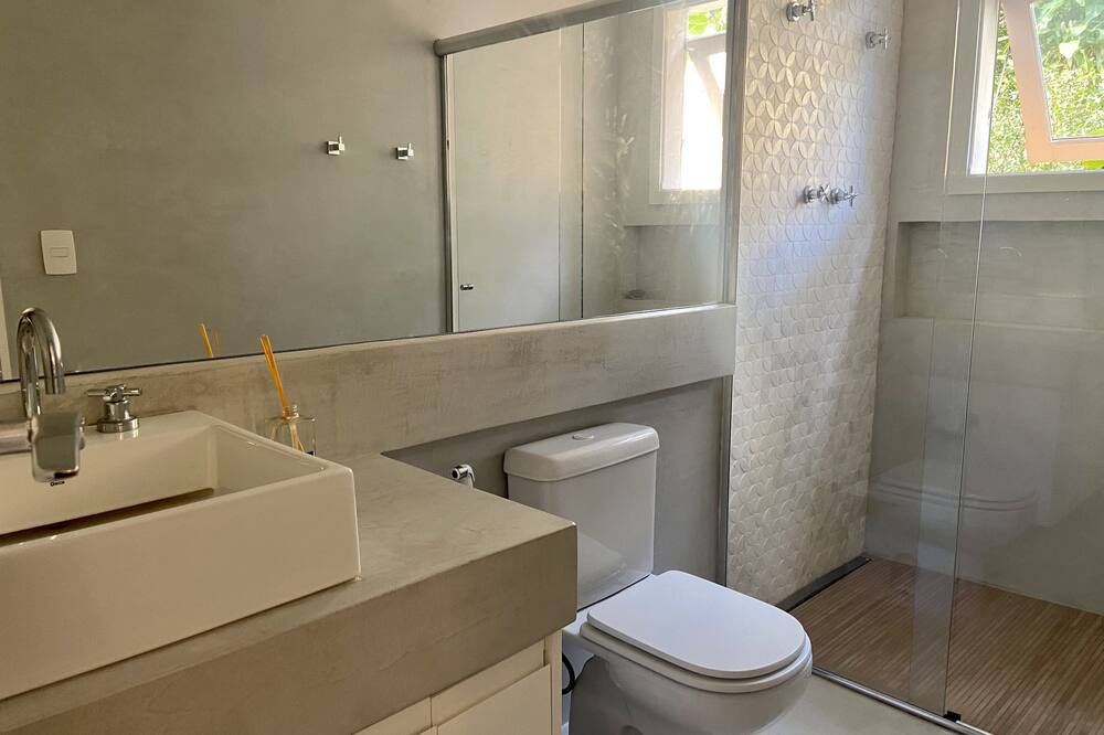 Photo of Bathroom in Barra do Una