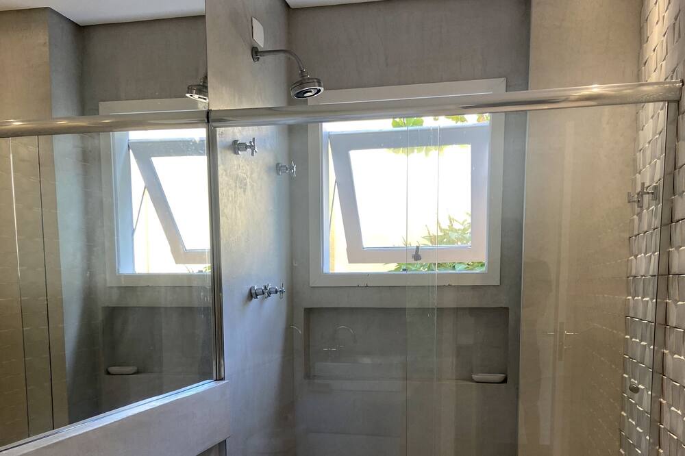 Photo of Bathroom in Barra do Una