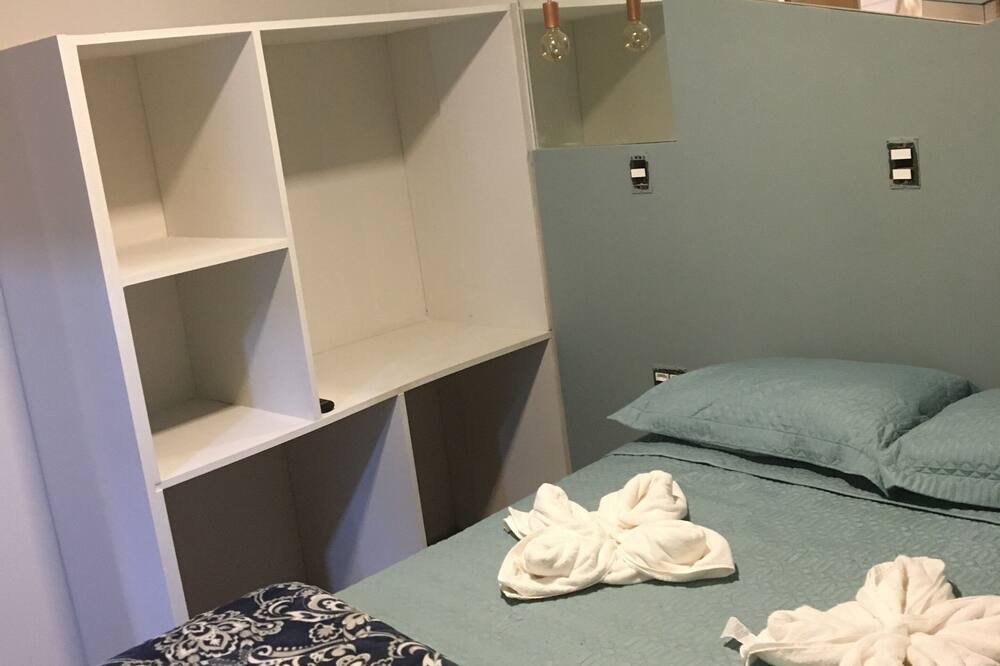 Photo of Bedroom in Vila Poran