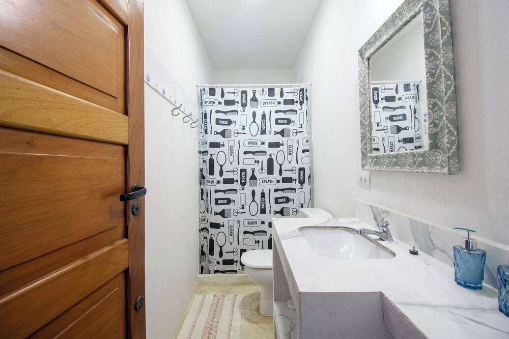 Photo of Bathroom in Barra do Una