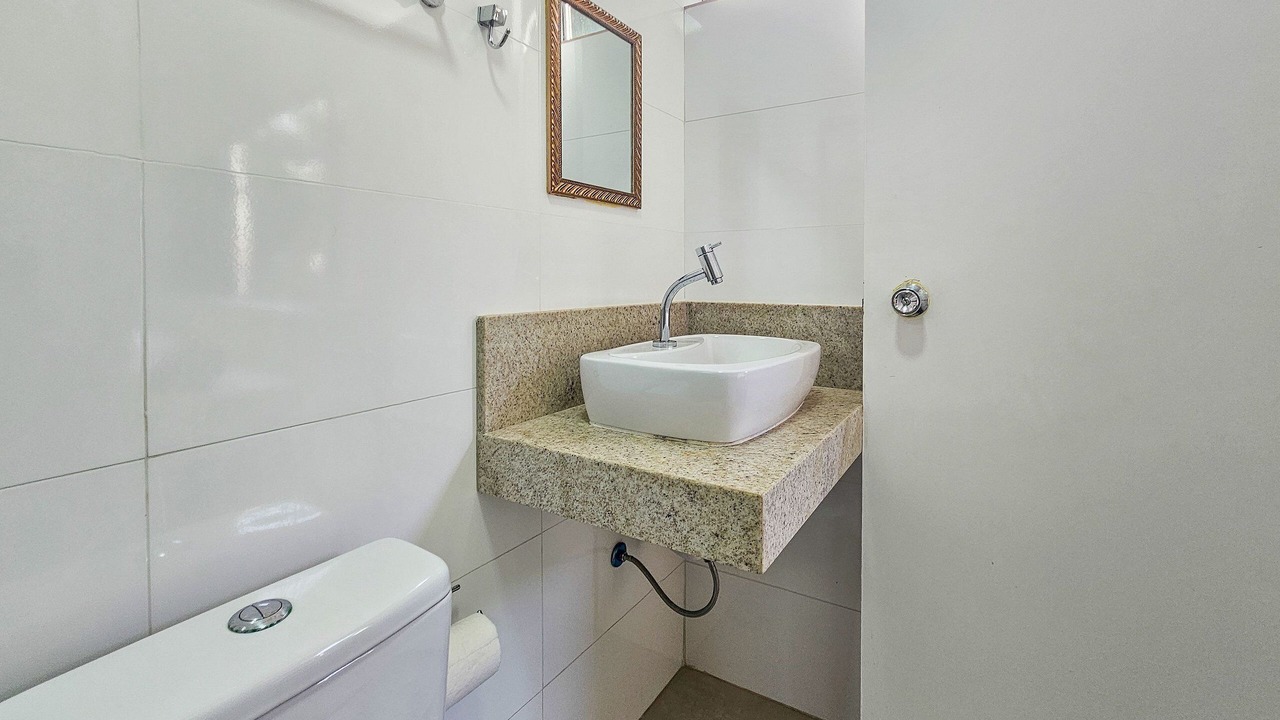 Photo of Bathroom in Tombo