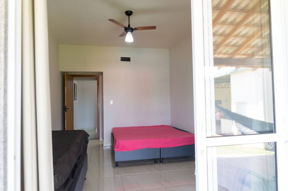 Photo of Bedroom in Martinopolis
