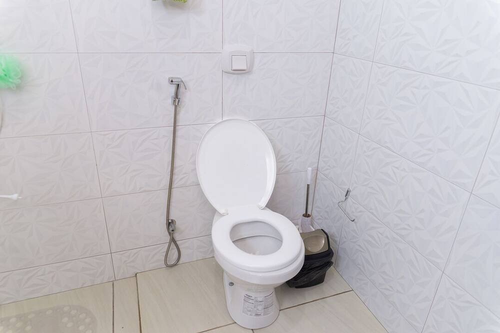 Photo of Bathroom in Martinopolis