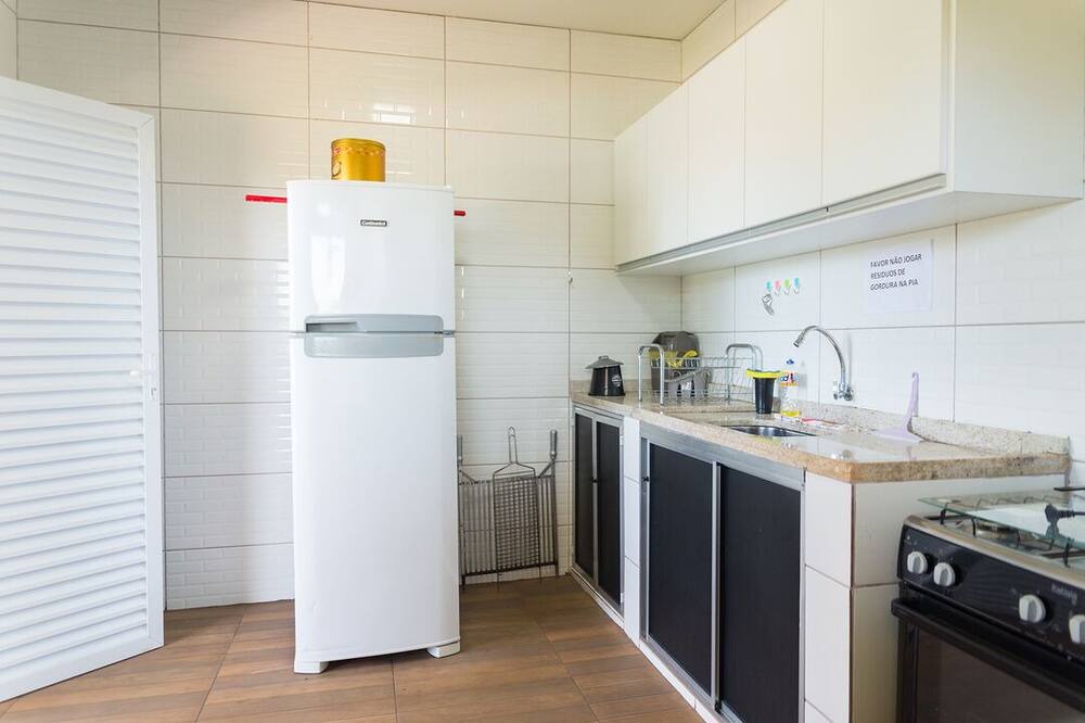 Photo of Kitchen in Martinopolis
