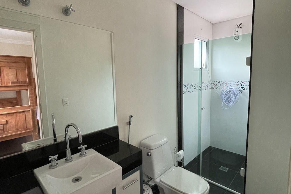 Photo of Bathroom in Horto