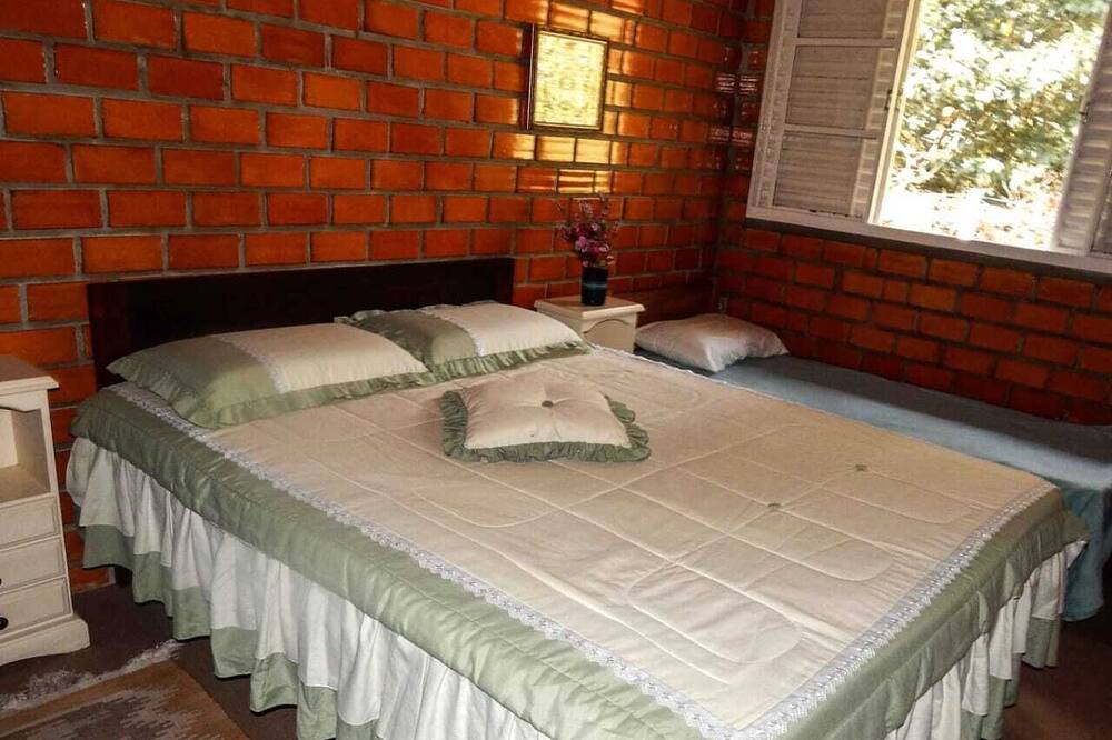 Photo of Bedroom in Mato Queimado