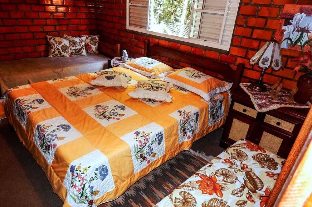 Photo of Bedroom in Mato Queimado