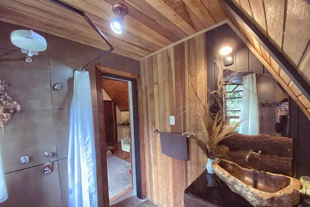 Photo of Bathroom in Vila Iara