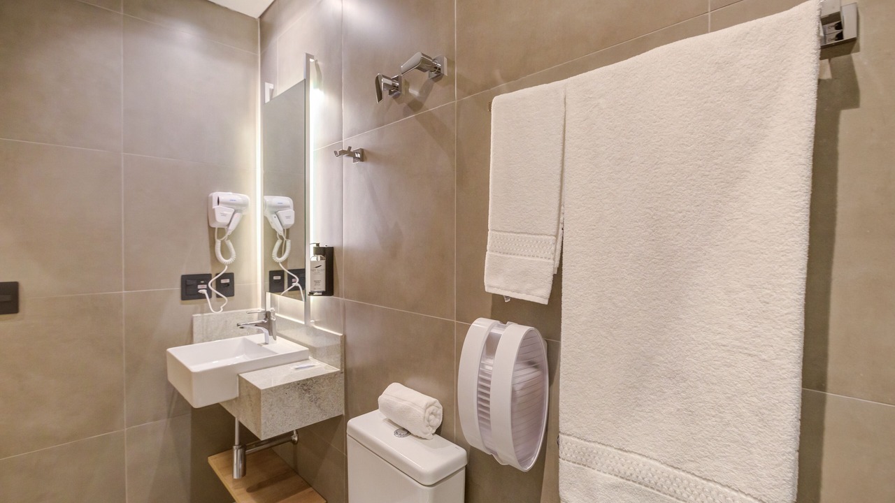 Photo of Bathroom in Aeroporto Internacional Governador Andre Franco Montoro