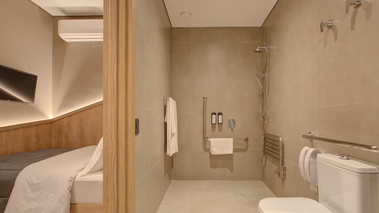 Photo of Bathroom in Aeroporto Internacional Governador Andre Franco Montoro